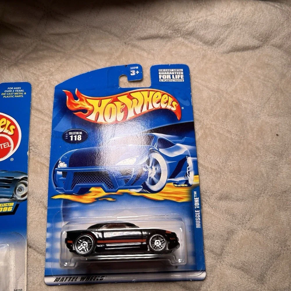 Hot‎ Wheels Set Of 4 Cars Diecast 1:64 NIB #1096 #118 #471 #494